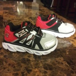 Toddlers Skechers Light Up Sneakers